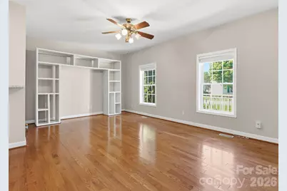 209 Beechnut Drive, Hendersonville, NC 28739 - Photo 6