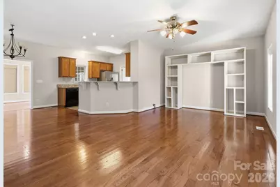 209 Beechnut Drive, Hendersonville, NC 28739 - Photo 8