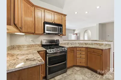 209 Beechnut Drive, Hendersonville, NC 28739 - Photo 18