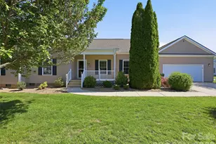 209 Beechnut Dr, Hendersonville, NC 28739 - Photo 1