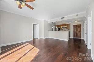 300 W 5th St, Charlotte, NC 28202 - Photo 8