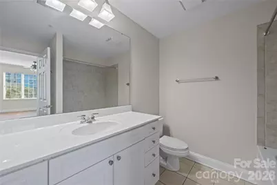 300 W 5th Street #809, Charlotte, NC 28202 - Photo 18