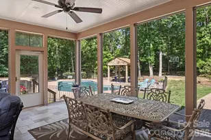 3301 Providence Plantation Ln, Charlotte, NC 28270 - Photo 38