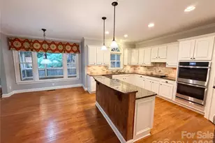 11106 Brush Hollow Rd, Matthews, NC 28105 - Photo 8