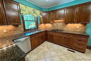 500 Woodend Dr SE, Concord, NC 28025 - Photo 10