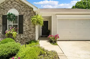 3917 Laurel View Cir, Indian Trail, NC 28079 - Photo 4