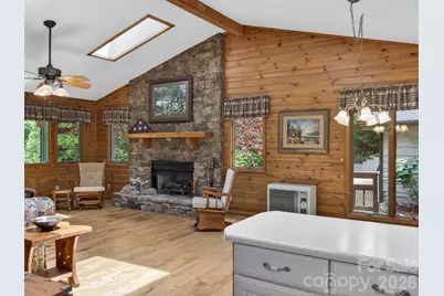 255 Westover Lane, Burnsville, NC 28714 - Photo 10