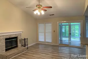 4319 Wynborough Ln, Charlotte, NC 28269 - Photo 8
