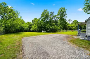 210 Valdese Dr, Morganton, NC 28655 - Photo 26
