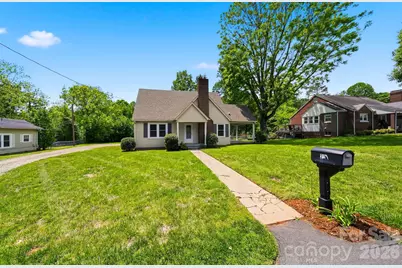 210 Valdese Drive, Morganton, NC 28655 - Photo 2