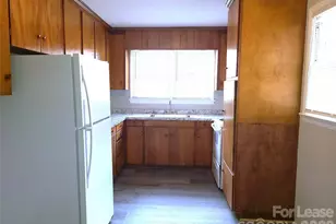 90 Creswell Dr NE, Concord, NC 28025 - Photo 2