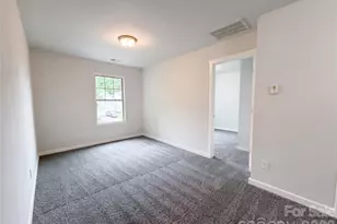 5304 Twin Brook Dr, Charlotte, NC 28269 - Photo 10