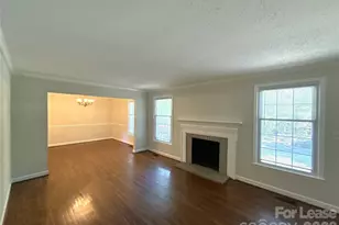 5710 Charing Pl, Charlotte, NC 28211 - Photo 2