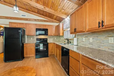 107 Pretty View Lane, Waynesville, NC 28786 - Photo 8