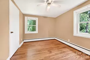 411 Hillcrest Cir, Hendersonville, NC 28792 - Photo 16