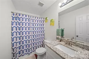 2726 Haversham Ct, Charlotte, NC 28216 - Photo 24