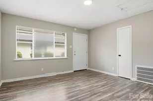 306 N Jackson St, Salisbury, NC 28144 - Photo 8