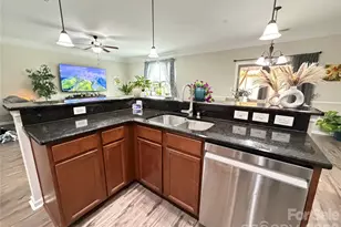 6105 Lighted Way Ln, Indian Trail, NC 28079 - Photo 10