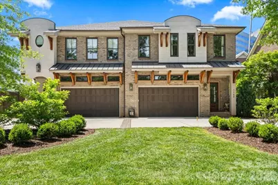 1160 S Kings Drive, Charlotte, NC 28207 - Photo 1