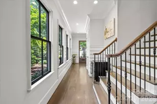 1160 S Kings Dr, Charlotte, NC 28207 - Photo 2