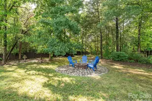 1409 Shade Tree Ct, Matthews, NC 28104 - Photo 12