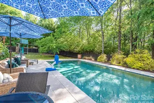 1409 Shade Tree Ct, Matthews, NC 28104 - Photo 6