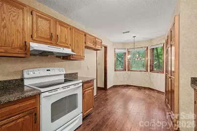 1043 Wexford Place NW, Concord, NC 28027 - Photo 10