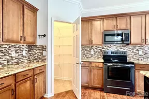 2021 Blue Stream Ln, Indian Trail, NC 28079 - Photo 8