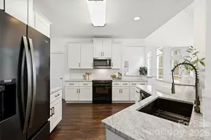 1588 Essex Hall Dr, Rock Hill, SC 29730 - Photo 16