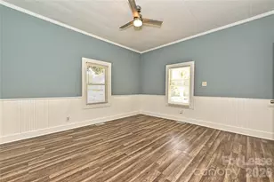 408 S 12th St, Bessemer City, NC 28016 - Photo 6