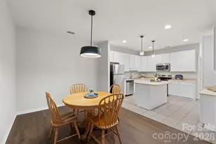11719 Silverado Ln, Charlotte, NC 28277 - Photo 12