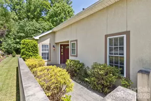 55 Stonebridge Dr, Asheville, NC 28805 - Photo 4