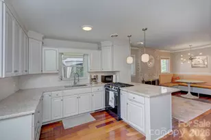 1140 Bevis Dr, Charlotte, NC 28209 - Photo 12