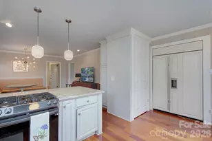 1140 Bevis Dr, Charlotte, NC 28209 - Photo 14