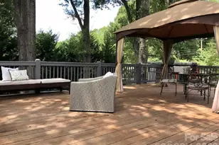 1140 Bevis Dr, Charlotte, NC 28209 - Photo 22