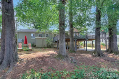 1140 Bevis Drive, Charlotte, NC 28209 - Photo 36