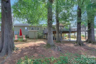 1140 Bevis Dr, Charlotte, NC 28209 - Photo 36