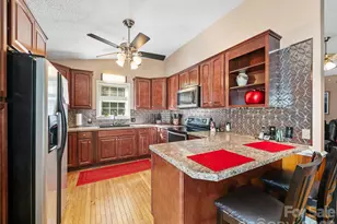 282 Sourwood Dr, Spruce Pine, NC 28777 - Photo 6