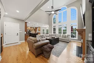 151 43rd Ave Dr NW, Hickory, NC 28601 - Photo 4