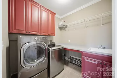 151 43rd Avenue Drive NW, Hickory, NC 28601 - Photo 16