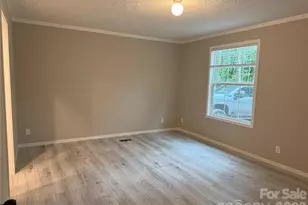 3912 Scott Rd, Morganton, NC 28655 - Photo 14