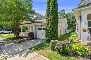 19303 Pocono Ln, Cornelius, NC 28031 - Photo 6