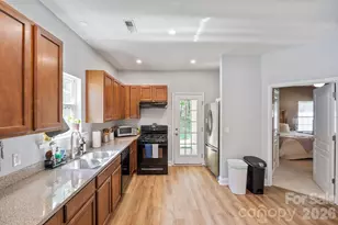 19303 Pocono Ln, Cornelius, NC 28031 - Photo 22