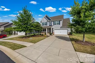 17712 Terryglass Ln, Charlotte, NC 28278 - Photo 2