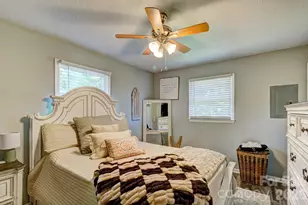 2006 Modern Estates Rd, Lincolnton, NC 28092 - Photo 10