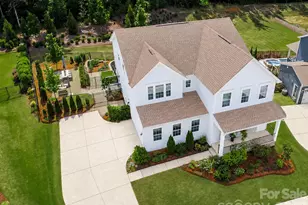 11126 Sound Rd, Davidson, NC 28036 - Photo 2
