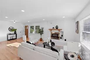 4314 Ivanhoe Pl, Charlotte, NC 28205 - Photo 32