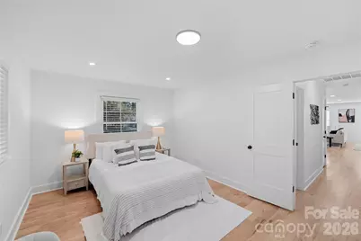 4314 Ivanhoe Place, Charlotte, NC 28205 - Photo 24