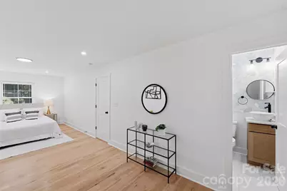 4314 Ivanhoe Place, Charlotte, NC 28205 - Photo 18