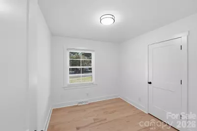 4314 Ivanhoe Place, Charlotte, NC 28205 - Photo 22